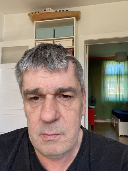 Joachim, language exchange member