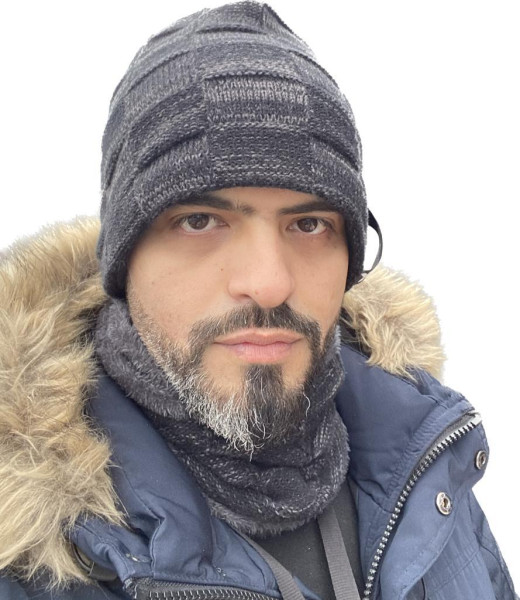 Mohamad, language exchange member