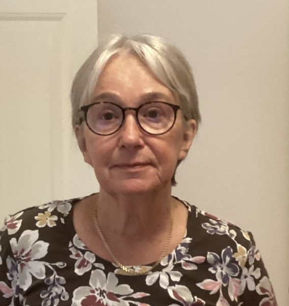 Lone, language exchange member